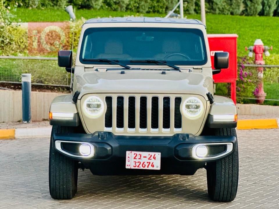 جیپ گلادیەتەر
